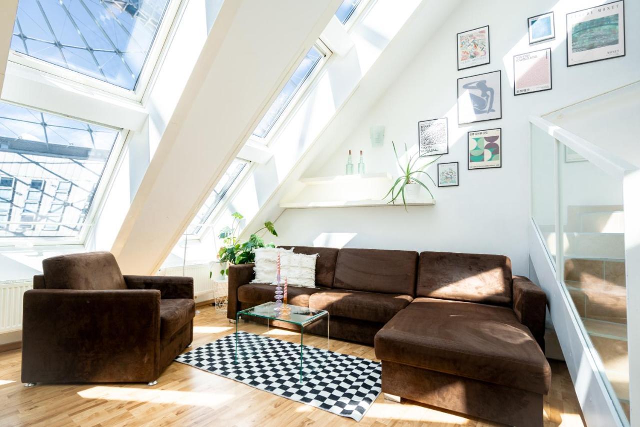 Unique Maisonette Apartment Gasometer 12Th Floor Wien Eksteriør bilde